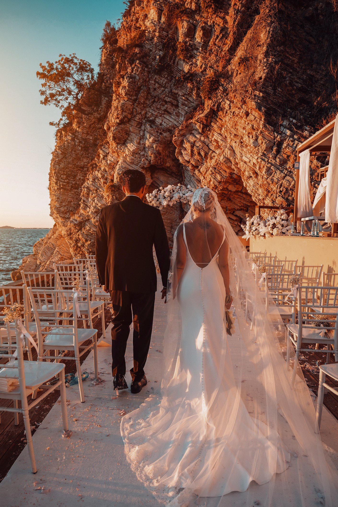 Liro Hotel Vlorë — Brautpaar beim Sonnenuntergang